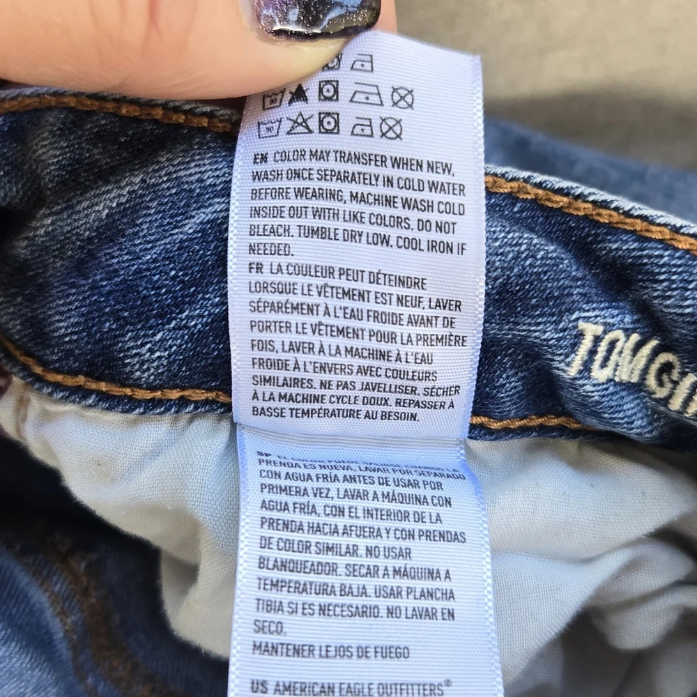 American Eagle Tomgirl Women's Blue Jeans - Picture 10 of 10